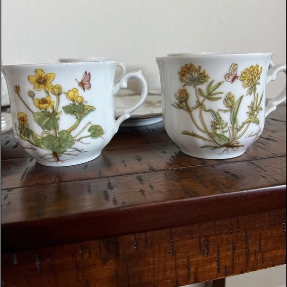 Vintage Kronester Bavaria 1970's Floral Tea Cups and Saucers Set - Picture 10 of 10